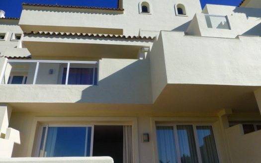 Apartamento de 2 dormitorios en Benahavis