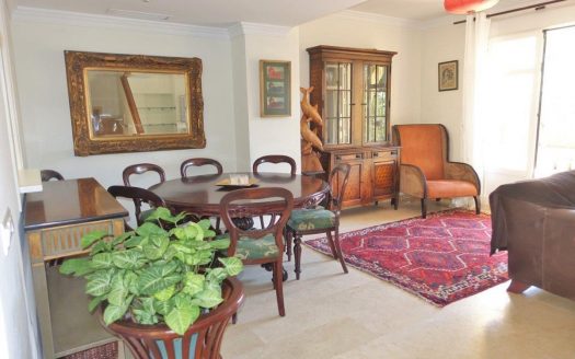 Adosado de 4 dormitorios en Puerto Banus