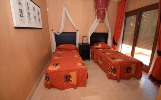 3 bedrooms Apartment in Nueva Milla de Oro