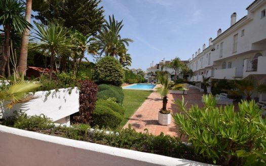 Apartamento de 3 dormitorios en Nueva Andalucia