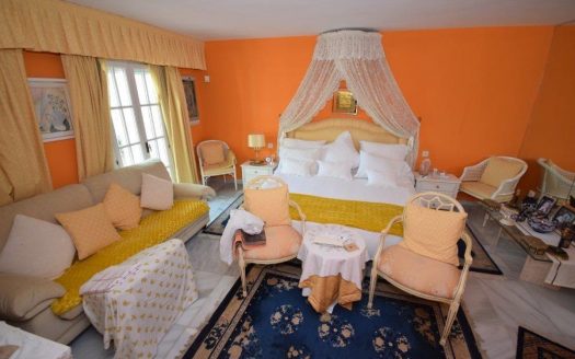 Apartamento de 3 dormitorios en Nueva Andalucia