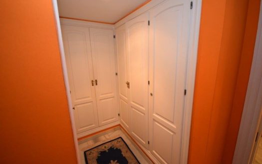 Apartamento de 3 dormitorios en Nueva Andalucia