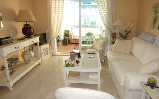 Apartamento de 2 dormitorios en Puerto Banus
