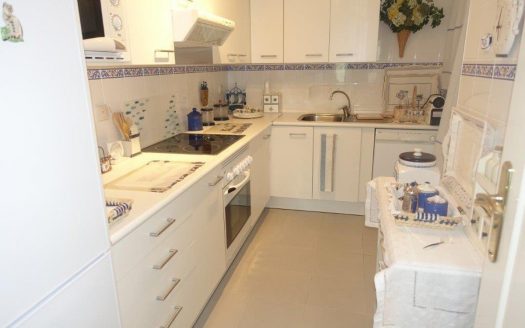 Apartamento de 2 dormitorios en Puerto Banus