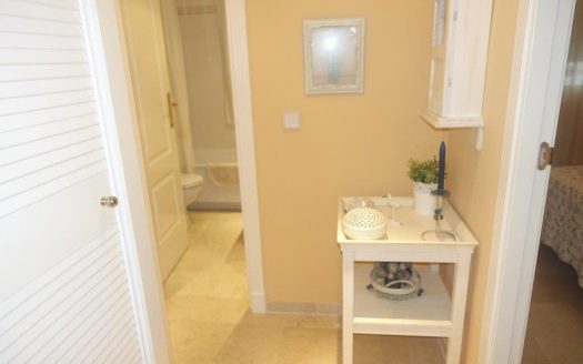 Apartamento de 2 dormitorios en Puerto Banus