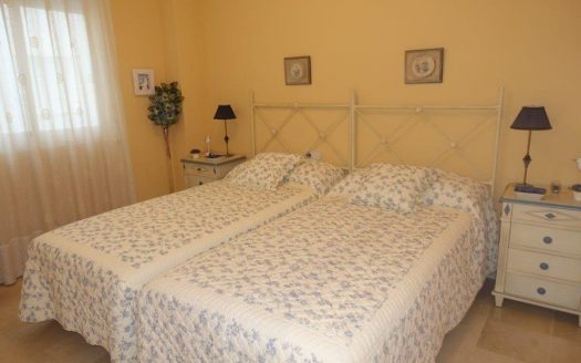 Apartamento de 2 dormitorios en Puerto Banus