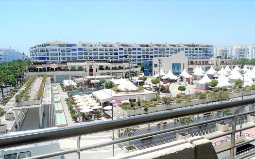 Apartamento de 3 dormitorios en Puerto Banus
