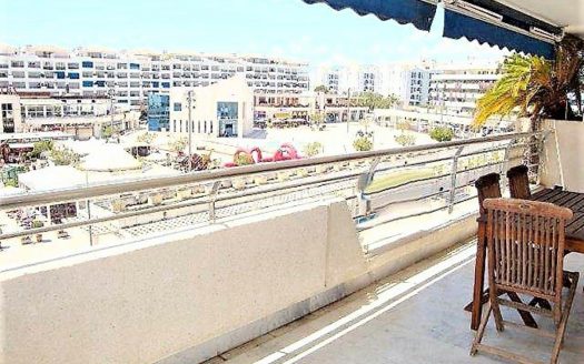 Apartamento de 3 dormitorios en Puerto Banus