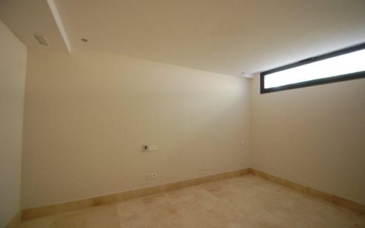 Villa de 5 dormitorios en Milla de Oro