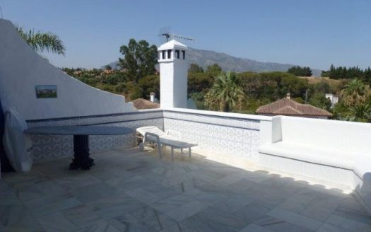 Ático de 3 dormitorios en Nueva Andalucia