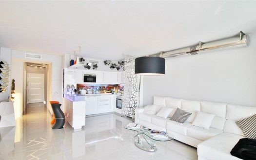 Apartamento de 3 dormitorios en Puerto Banus