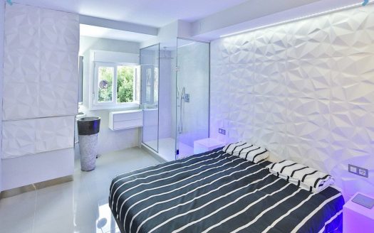 Apartamento de 3 dormitorios en Puerto Banus