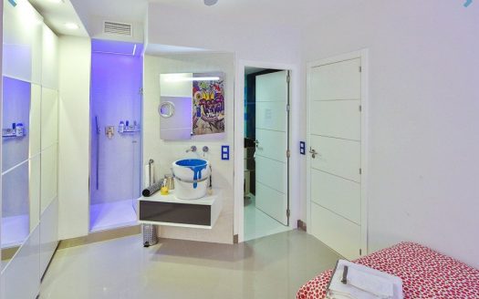 Apartamento de 3 dormitorios en Puerto Banus