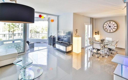 Apartamento de 3 dormitorios en Puerto Banus