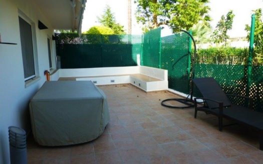 Apartamento de 2 dormitorios en Nueva Andalucia