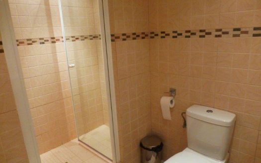 Apartamento de 2 dormitorios en Nueva Andalucia