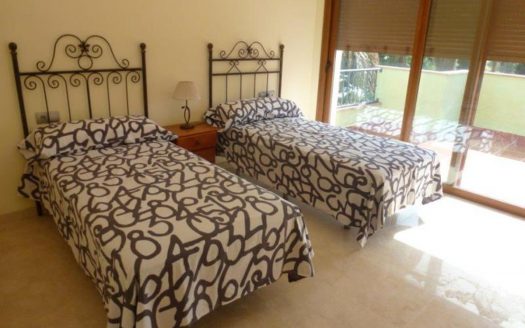 5 bedrooms Villa in El Paraiso