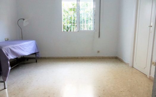 Villa de 4 dormitorios en Nueva Andalucia