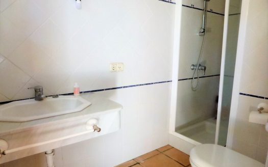 Villa de 4 dormitorios en Nueva Andalucia