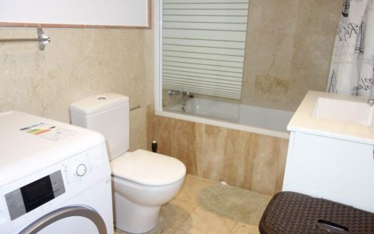 Apartamento de 2 dormitorios en Puerto Banus
