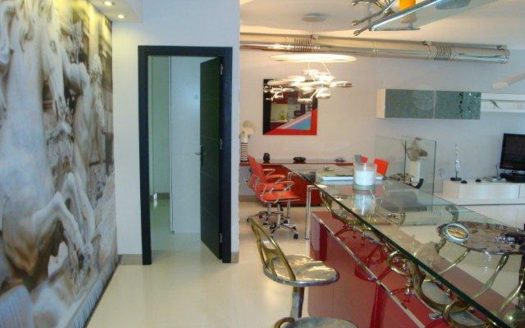 Ático de 2 dormitorios en Puerto Banus