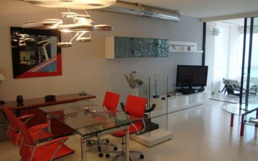 Ático de 2 dormitorios en Puerto Banus