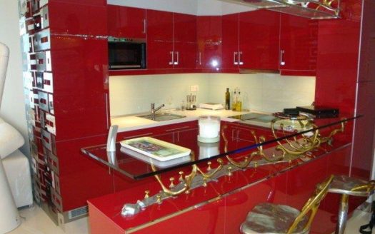 Ático de 2 dormitorios en Puerto Banus