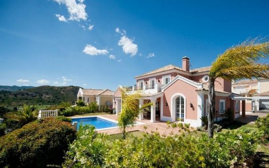 Villa de 3 dormitorios en Benahavis