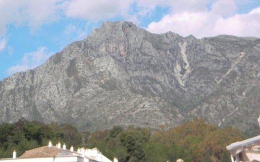 Ático de 3 dormitorios en Milla de Oro