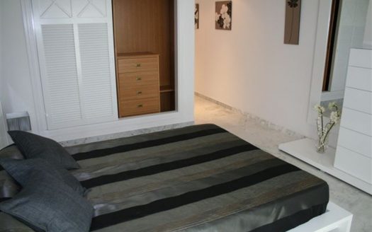 Apartamento de 3 dormitorios en Puerto Banus