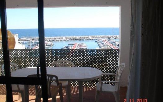 Apartamento de 5 dormitorios en Puerto Banus