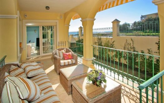 Villa de 4 dormitorios en Puerto Banus