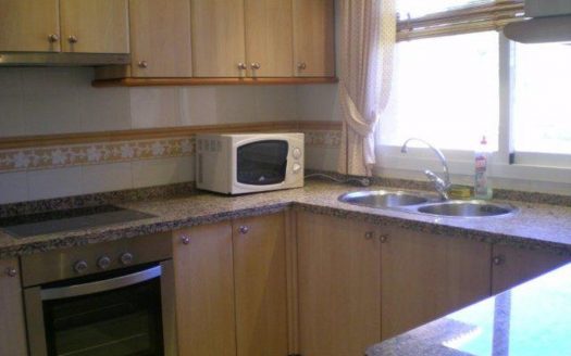 Adosado de 3 dormitorios en Nueva Andalucia