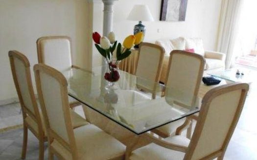 Apartamento de 3 dormitorios en Magna Marbella