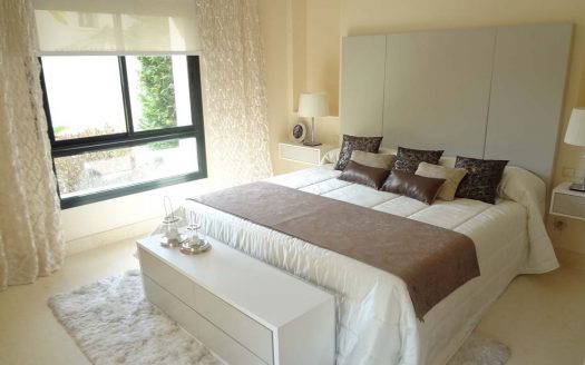 Apartamento de 2 dormitorios en Benahavis