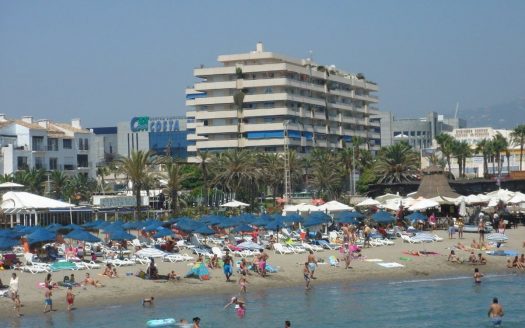 Apartamento de 2 dormitorios en Puerto Banus