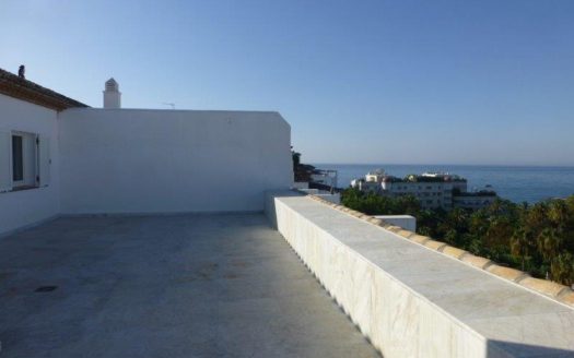Ático de 3 dormitorios en Puerto Banus