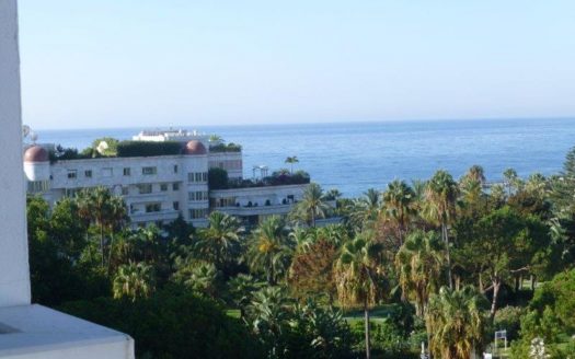 Ático de 3 dormitorios en Puerto Banus