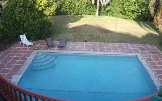 Villa de 8 dormitorios en Milla de Oro