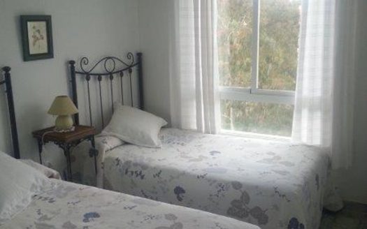 Apartamento de 2 dormitorios en Puerto Banus