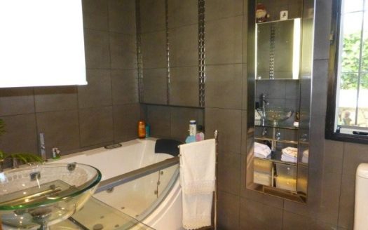 Villa de 5 dormitorios en Milla de Oro