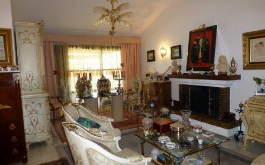 Villa de 5 dormitorios en Milla de Oro