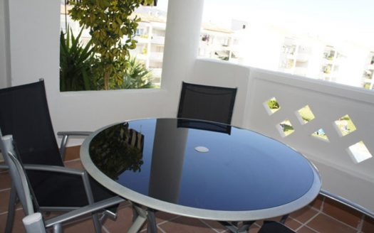 Apartamento de 2 dormitorios en Puerto Banus
