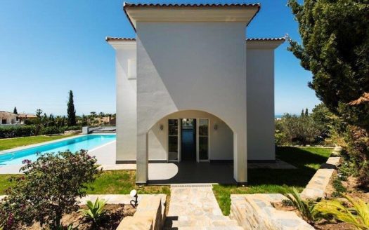 Villa de 4 dormitorios en El Rosario