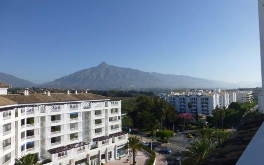 Ático de 3 dormitorios en Puerto Banus