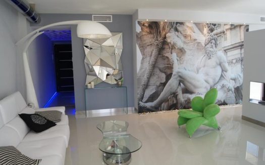 Apartamento de 2 dormitorios en Puerto Banus
