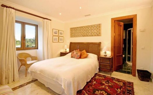 Villa de 6 dormitorios en El Rosario
