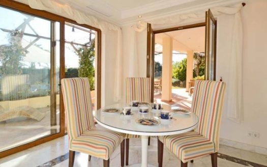Villa de 6 dormitorios en El Rosario