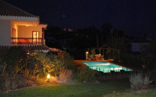 Villa de 6 dormitorios en El Rosario