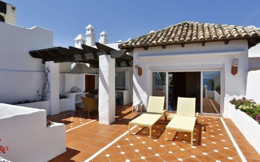 Ático de 3 dormitorios en Puerto Banus